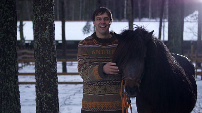 Hästbonden Andreas, 45, i