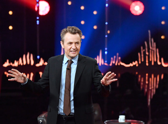 Fredrik Skavlans show är stor i både Norge och Sverige