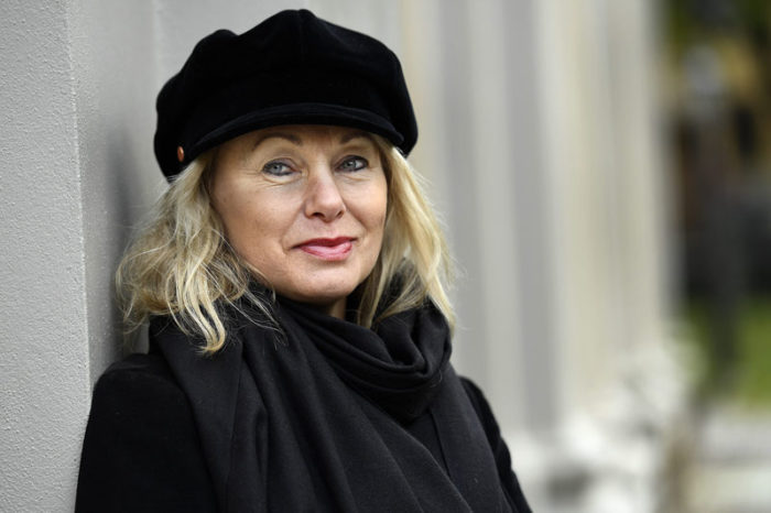 Louise Hoffsten medverkar i