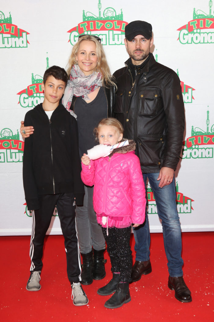 Sofia Helin med familj