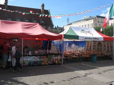 Italiensk matmarknad i Borås