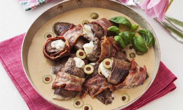 recept på lövbiff rullader med bacon recept på lövbiff rullader med bacon