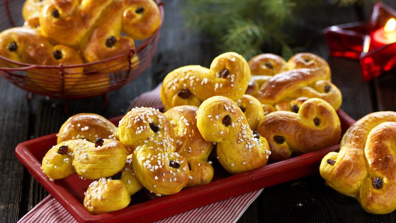 extra saftiga lussekatter extra saftiga lussekatter